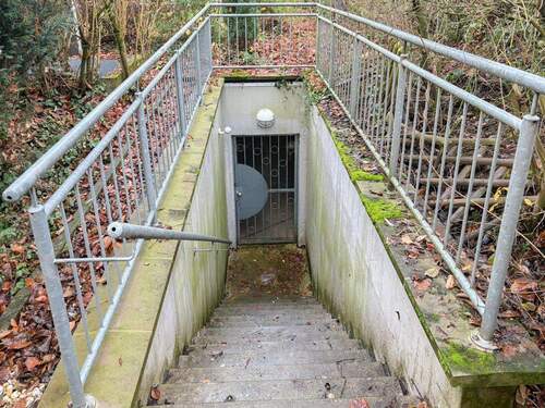 Zugang zur Tiefgarage - 