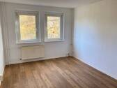 Wohnbeispiel - Wohnzimmer - 2 Zimmer Etagenwohnung zur Miete in Magdeburg