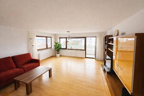 Wohnzimmer - Schöne 4- Zimmerwohnung im 6.OG in Konstanz-Petershausen