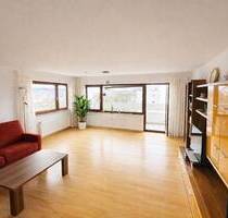 Schöne 4- Zimmerwohnung im 6.OG in Konstanz-Petershausen