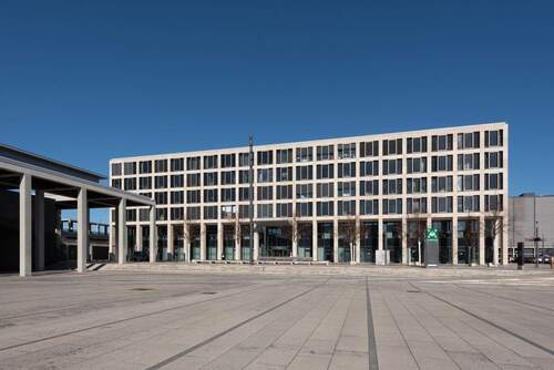 Property Image 1 - Privater Büroraum für 2 Person in Regus Brandenburg Airport