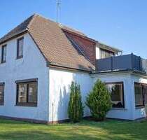 Volksbank Immobilien: Einfamilienhaus mit Einliegerwohnung auf herrlichem Grundstück - Schiffdorf Wehdel