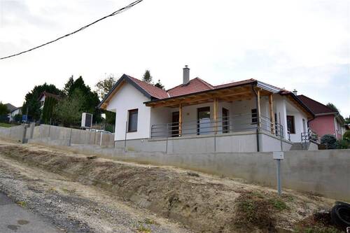 _DSC0465 - 4 Zimmer Einfamilienhaus zum Kaufen in Zalacsany