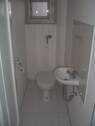 Sep. WC mit Fenster - 1 Zimmer Etagenwohnung in Nürnberg