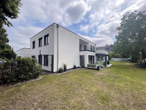 Südseite Wohnbereich - 6 Zimmer Einfamilienhaus in Nordhorn