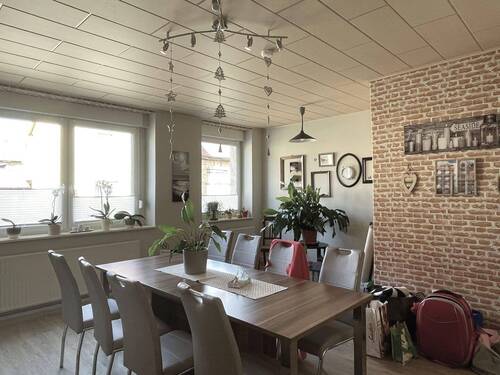 Esszimmer - Ein (Mehrgenerationen-)Haus wird gesucht ? Vielleicht ist dieses Angebot ja genau das Richtige ?!