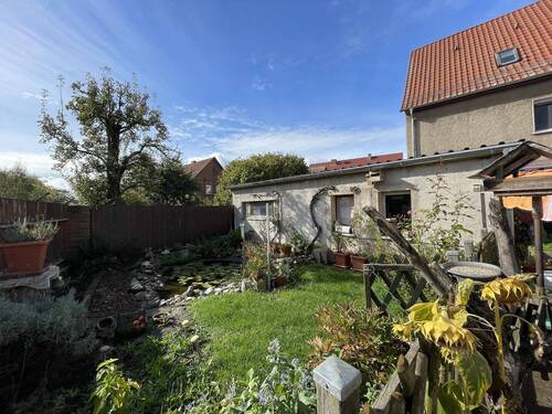 Garten - Einfamilienhaus mit 236,60 m&sup2; in Roßleben-Wiehe zum Kaufen