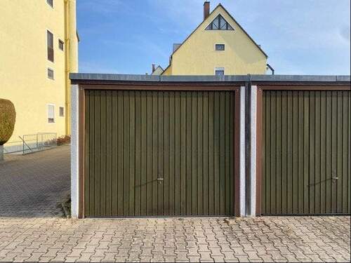 Garage mit Strom - 