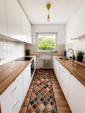 sep. Küche - Etagenwohnung mit 47,00 m&sup2; in Leinfelden-Echterdingen zur Miete