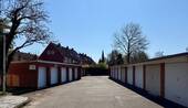 Garagenhof nebenan - 3 Zimmer Etagenwohnung in Kronshagen