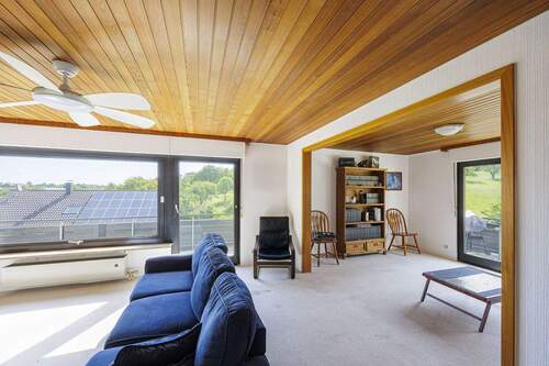 EG - Wohn-/ Essbereich - 1 Zimmer Einfamilienhaus zum Kaufen in Weissach