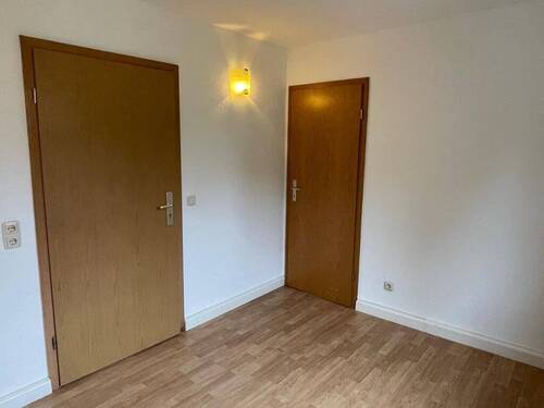 Flur - 2 Zimmer Etagenwohnung in Bad Lobenstein