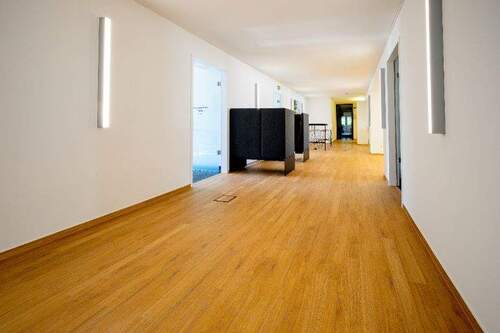 Flur - Büro in Düsseldorf