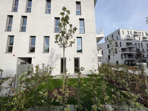 Außenansicht - Möblierte 1-Zimmer-Terrassenwohnung nahe Stadtpark!