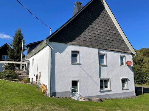 Giebelseite - Einfamilienhaus mit 202,00 m&sup2; in Gummersbach zum Kaufen