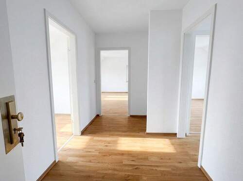 Flur - 3 Zimmer Etagenwohnung zur Miete in Glücksburg