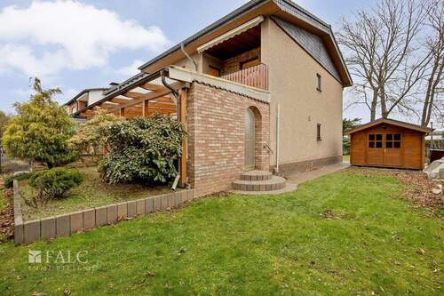 Hausansicht seitlich - 