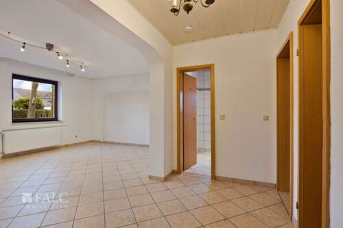 Flur / Zugang Wohnzimmer - 