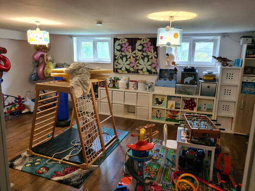 Spielzimmer Untergeschoss - 