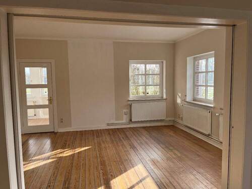 Wohnzimmer.jpg - 5 Zimmer Einfamilienhaus in Garlstorf