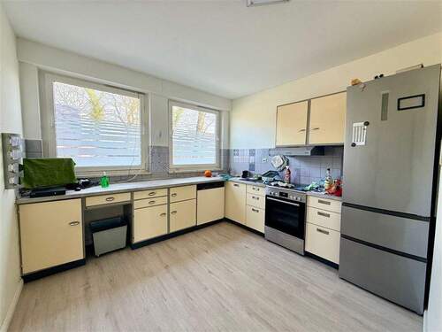 Küche - 6 Zimmer Einfamilienhaus in Aurich