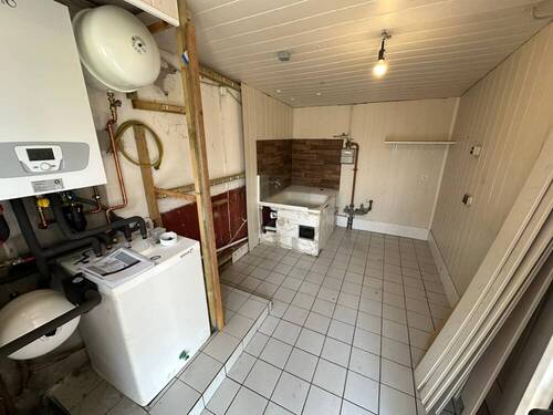 Heizungsraum - ehem. Hundesalon - 