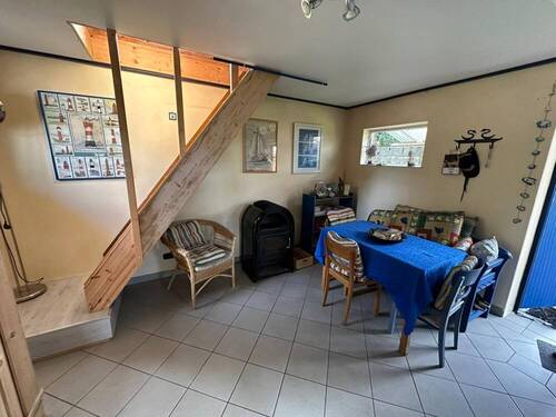 Wohn- & Essbereich (Gartenhaus) - 