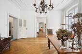 Altbau Zimmerflucht - 5 Zimmer Etagenwohnung zum Kaufen in Berlin