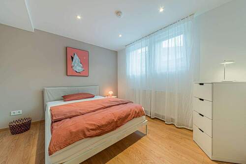 2. Schlafzimmer - 