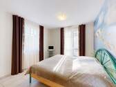 Zimmer 2 - 