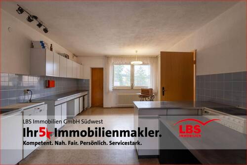 Küche EG - 6 Zimmer Mehrfamilienhaus, Wohnhaus in Bisterschied