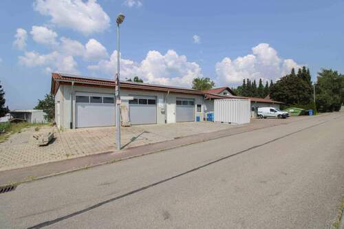 Gewerbe Vorderansicht - 