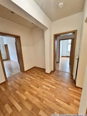 Flur - Etagenwohnung mit 104,00 m&sup2; in Bautzen zur Miete