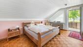 1. OG Elternschlafzimmer 1 - 