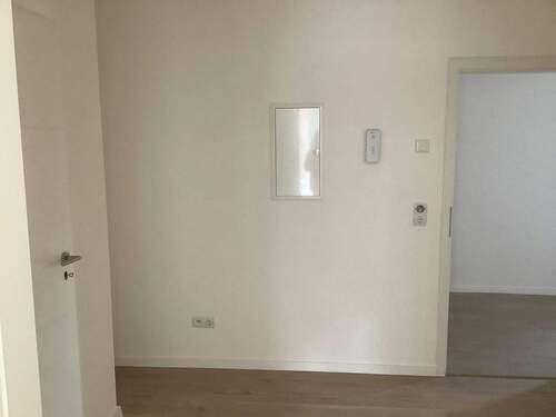Bild 2 - 3 Zimmer Etagenwohnung zur Miete in Bergen