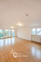 Wohnzimmer - 3 Zimmer Etagenwohnung zum Kaufen in Frankfurt am Main