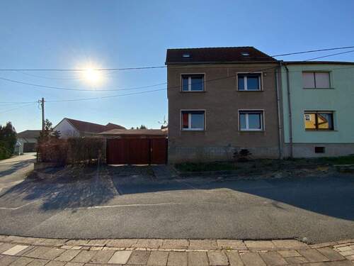 Straßenfront - 6 Zimmer Einfamilienhaus zum Kaufen in Sondershausen