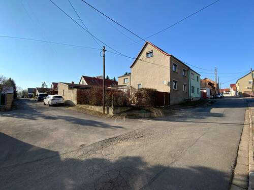 Ansicht Giebelseite Ost - Einfamilienhaus mit 120,00 m² in Sondershausen zum Kaufen