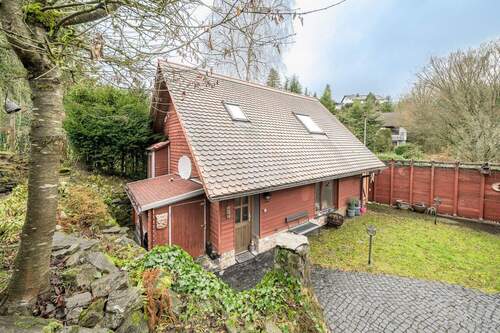 Großes Garagenhaus - 