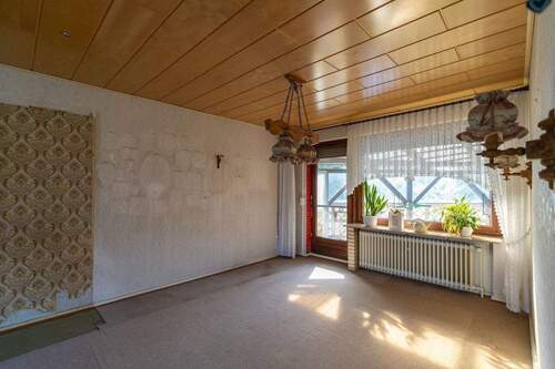 Erdgeschoss - Das Wohnzimmer mit angrenzendem Essz - 