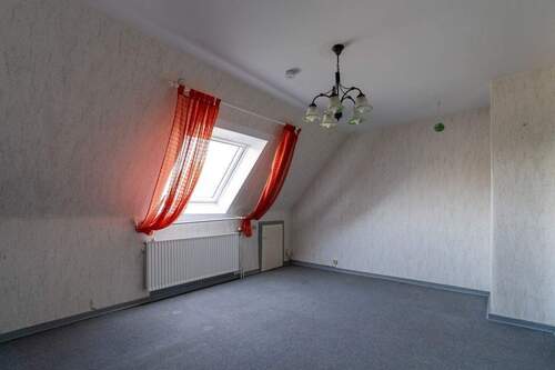 Obergeschoss - Das zweite Schlafzimmer 2.jpg - 