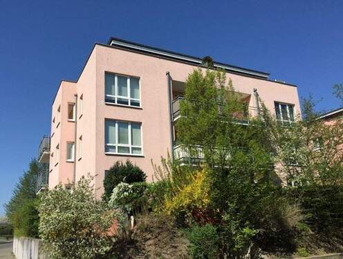 Hausansicht - MIT GROßEM BALKON UND EBK - Schöne 2-Zimmer-Wohnung in Bernau-Friedenstal