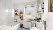 1. OG Badezimmer 1 - 4 Zimmer Reihenmittelhaus zum Kaufen in Neumünster