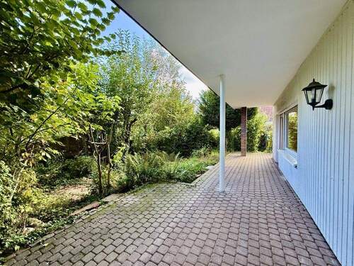 Terrasse EG - 