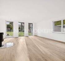 3 Zimmer Wohnung mit 400 m² Garten in bester Lage - Ahrensburg