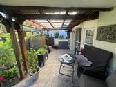 Überdachte Terrasse Hinterhaus EG - 