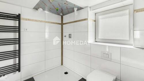1. OG Badezimmer 1 - 