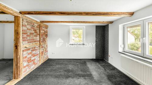 1. OG Schlafzimmer 1 - 