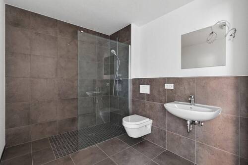 Dusche zu Schlafzimmer - 