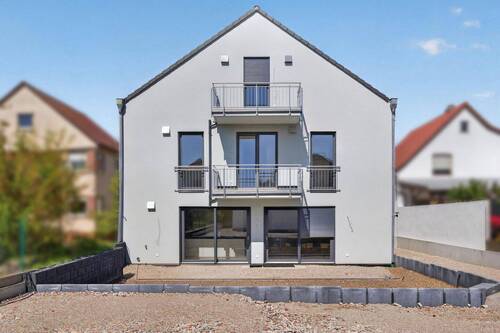 Wohnung 1. OG - 3 12 Zimmer Wohnung provisionsfrei zu verkaufen